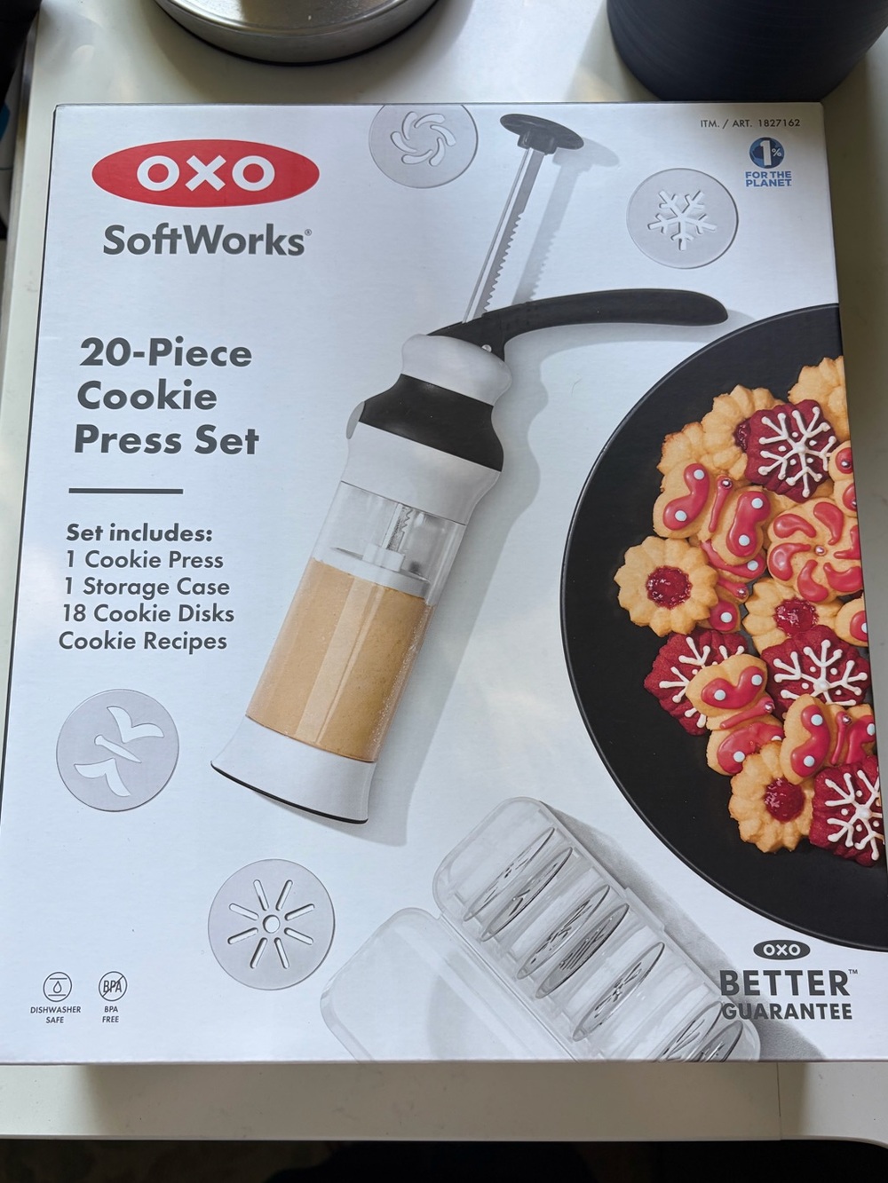NWT: OXO SoftWorks 20-piece cookie press